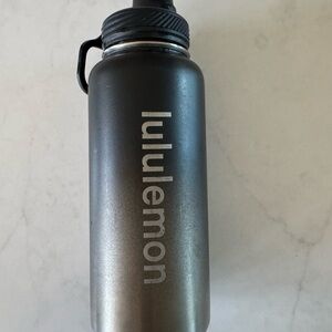 Lululemon Black and Silver water Bottle 32 oz